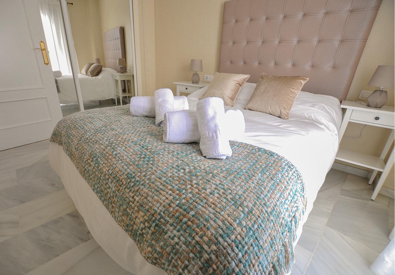 말라가 Acogedor Apartamento Junto A Calle Larios By Renthas 아파트 외부 사진
