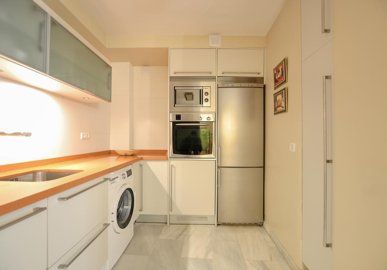 말라가 Acogedor Apartamento Junto A Calle Larios By Renthas 아파트 외부 사진