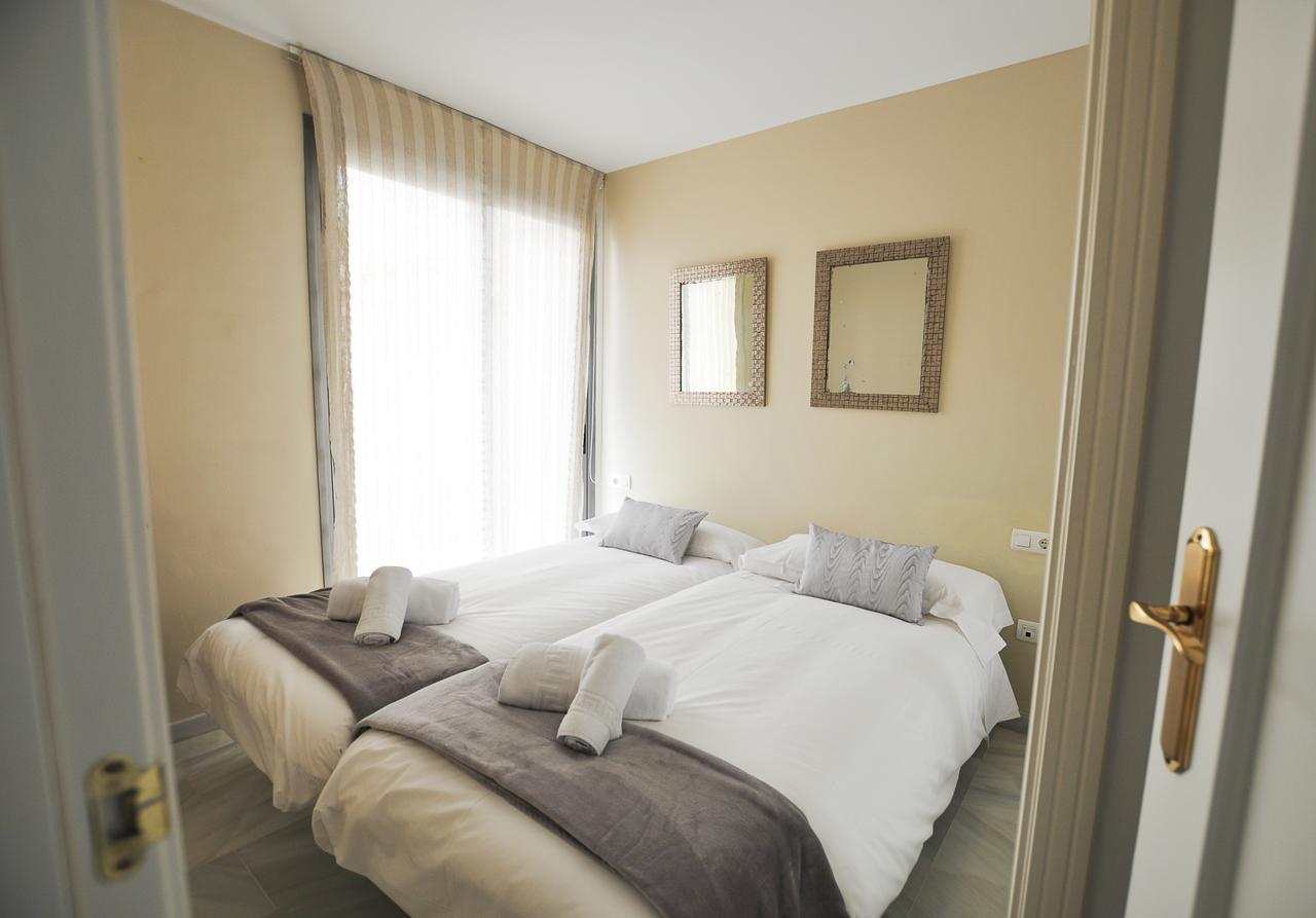 말라가 Acogedor Apartamento Junto A Calle Larios By Renthas 아파트 외부 사진