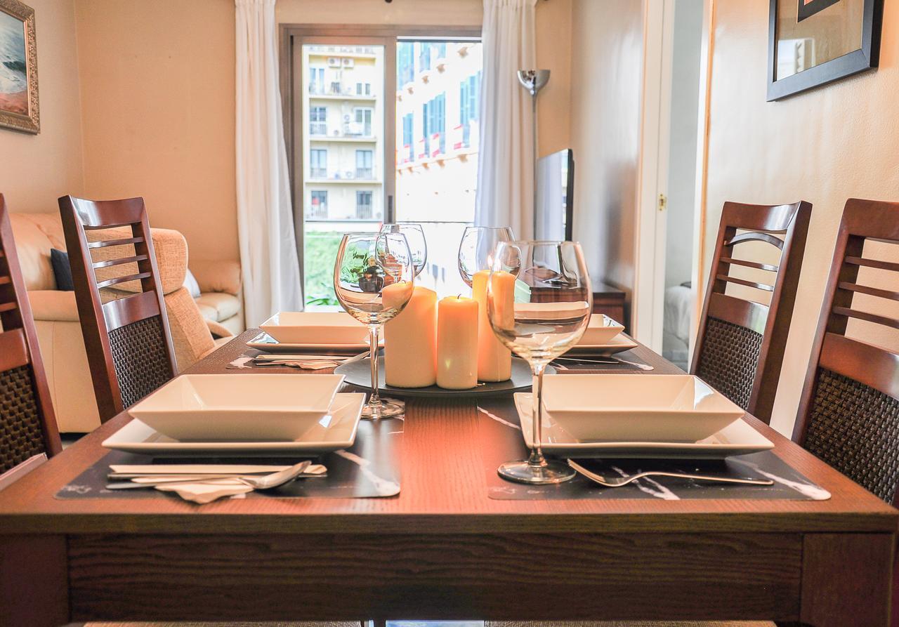 말라가 Acogedor Apartamento Junto A Calle Larios By Renthas 아파트 외부 사진