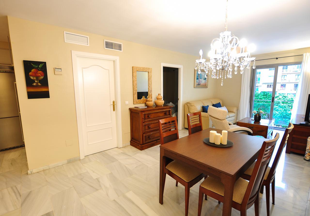 말라가 Acogedor Apartamento Junto A Calle Larios By Renthas 아파트 외부 사진