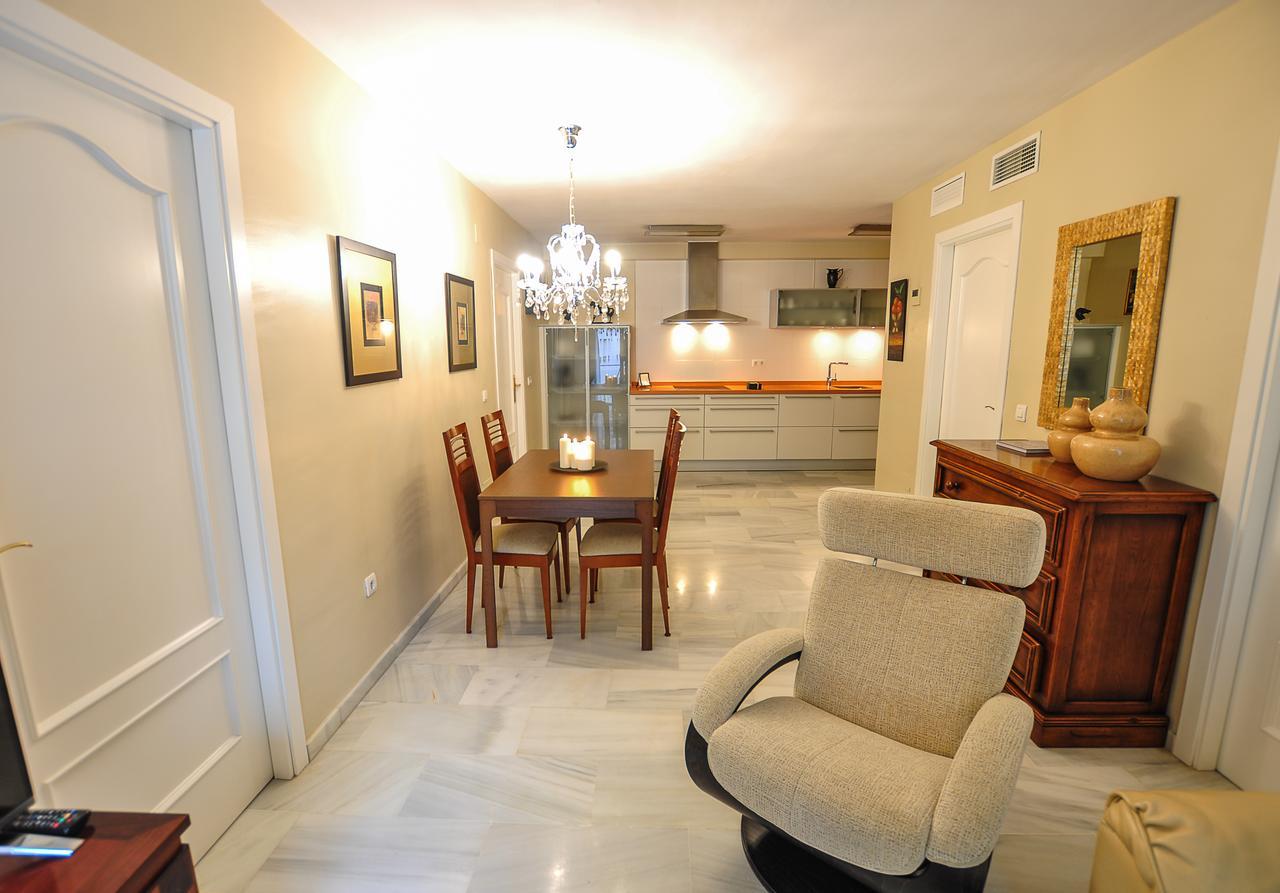 말라가 Acogedor Apartamento Junto A Calle Larios By Renthas 아파트 외부 사진